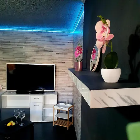 Apartment Mieszkanie Na Doby, Blisko Plazy *